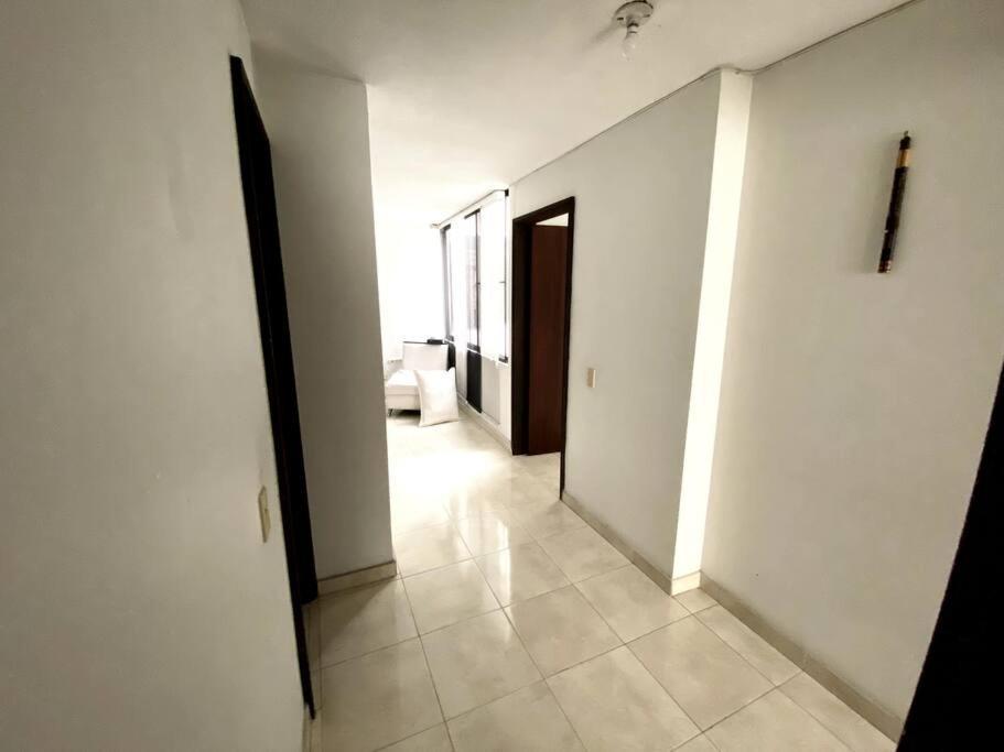 ペレイラApartamento Amoblado En Pinaresアパートメント エクステリア 写真